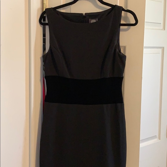 Vince Camuto Formal Dress - Picture 2 of 6